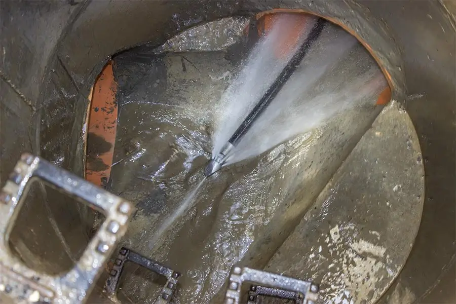High-pressure water jetting